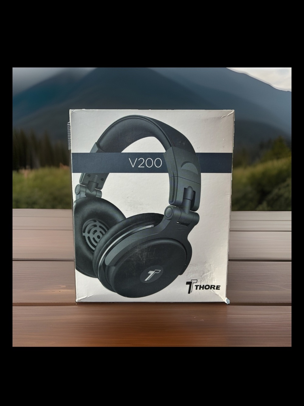 Thore V200 Over Ear DJ Headphones w/Cables new